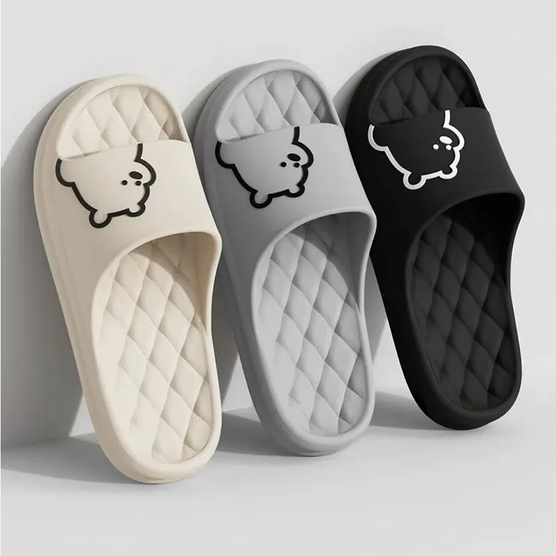 কেন সুন্দর ভালুকের চপ্পলগুলি আরামদায়ক বাড়ির জীবনযাপনের জন্য আবশ্যক হয়ে উঠছে?